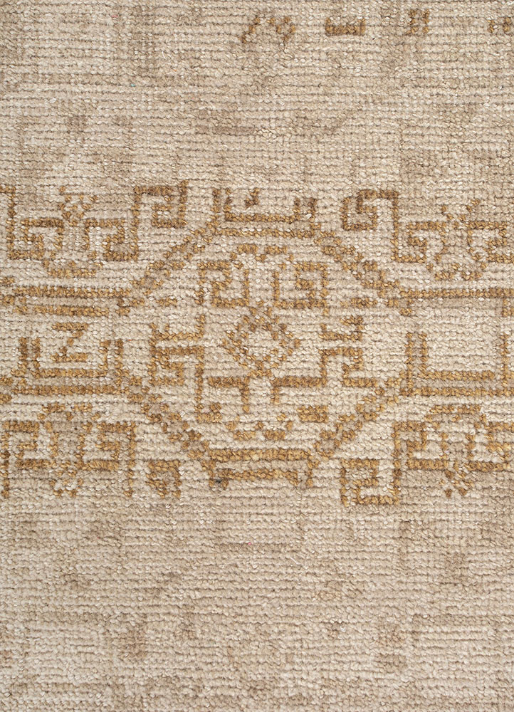 erbe ivory wool hand knotted Rug - CloseUp erbe ivory wool hand knotted Rug - CloseUp