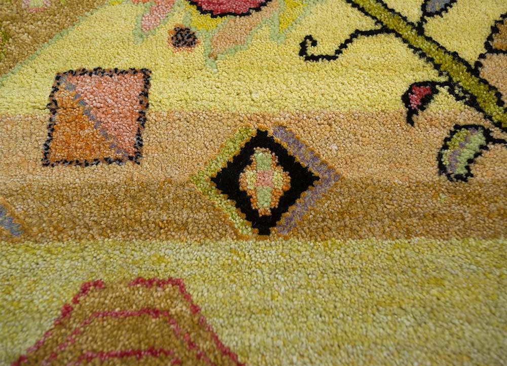 manchaha gold wool and bamboo silk hand knotted Rug - CloseUp