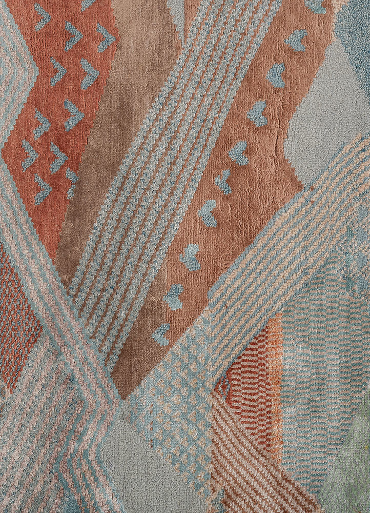 manchaha gold wool and bamboo silk hand knotted Rug - CloseUp manchaha gold wool and bamboo silk hand knotted Rug - CloseUp