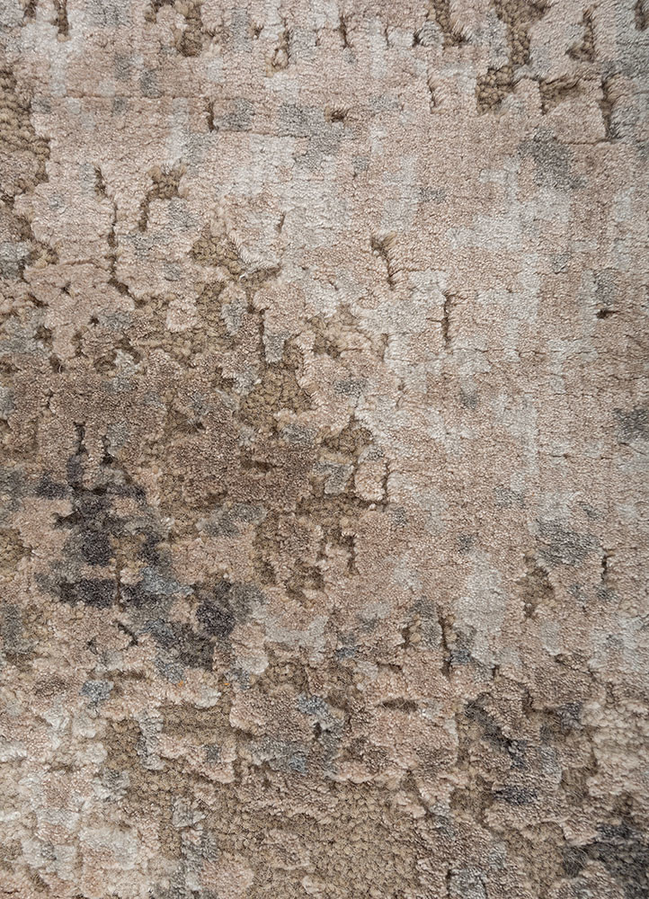 uvenuti ivory wool and bamboo silk hand knotted Rug - CloseUp uvenuti ivory wool and bamboo silk hand knotted Rug - CloseUp