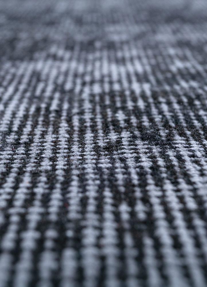 lacuna grey and black wool hand knotted Rug - CloseUp lacuna grey and black wool hand knotted Rug - CloseUp