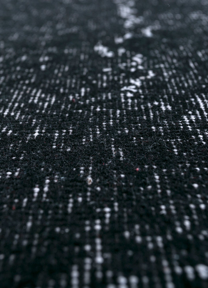 lacuna grey and black wool hand knotted Rug - CloseUp lacuna grey and black wool hand knotted Rug - CloseUp