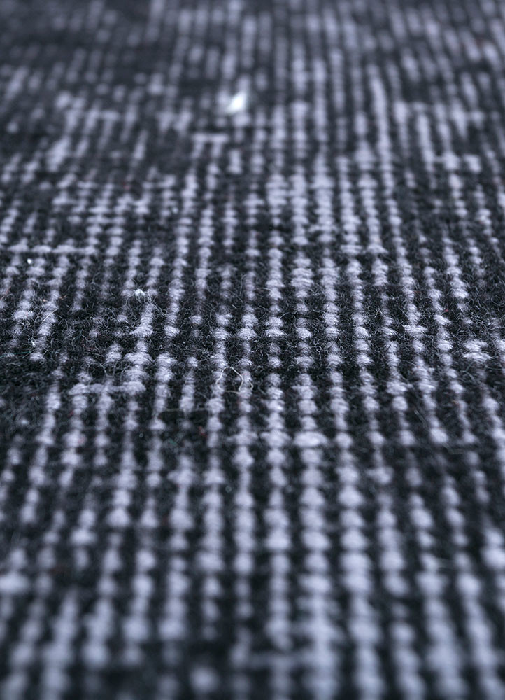 lacuna grey and black wool hand knotted Rug - CloseUp lacuna grey and black wool hand knotted Rug - CloseUp