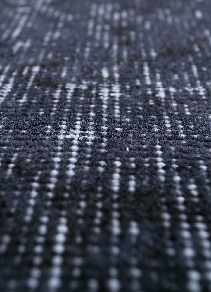 lacuna grey and black wool hand knotted Rug - CloseUp lacuna grey and black wool hand knotted Rug - CloseUp