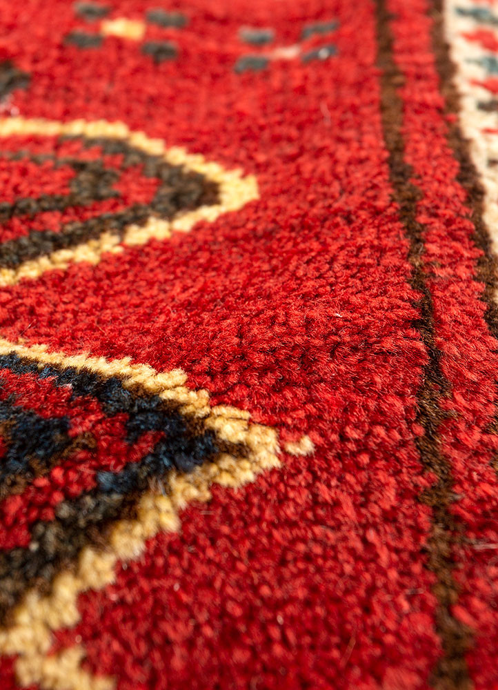nuray pink and purple wool hand knotted Rug - CloseUp