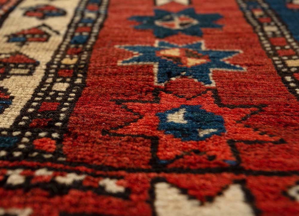 aalam red and orange wool hand knotted Rug - CloseUp