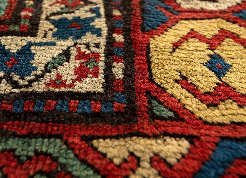 aalam ivory wool hand knotted Rug - CloseUp