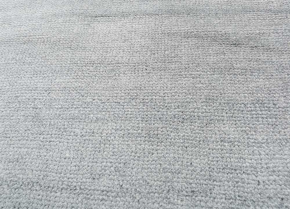 hula grey and black wool hand knotted Rug - CloseUp