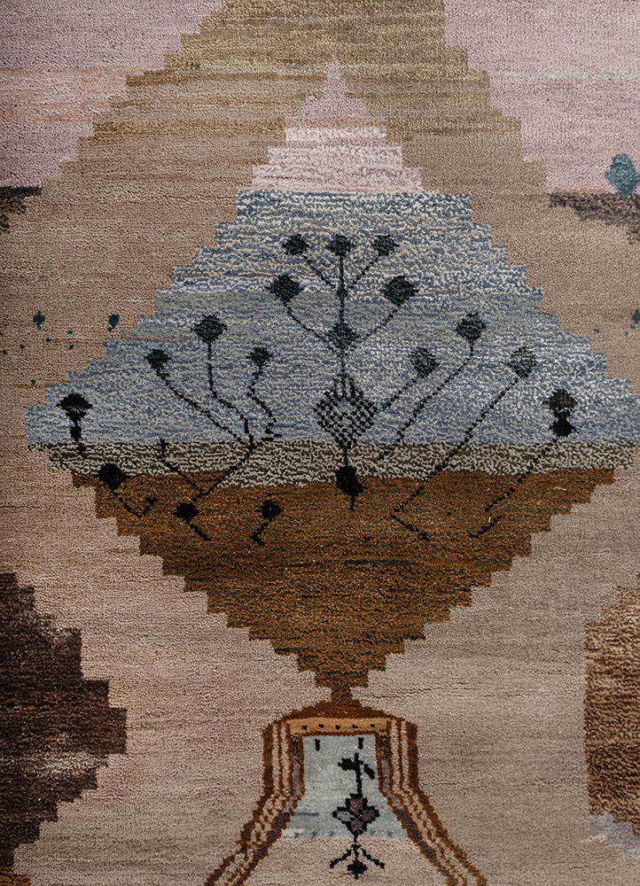 manchaha beige and brown wool and bamboo silk hand knotted Rug - CloseUp