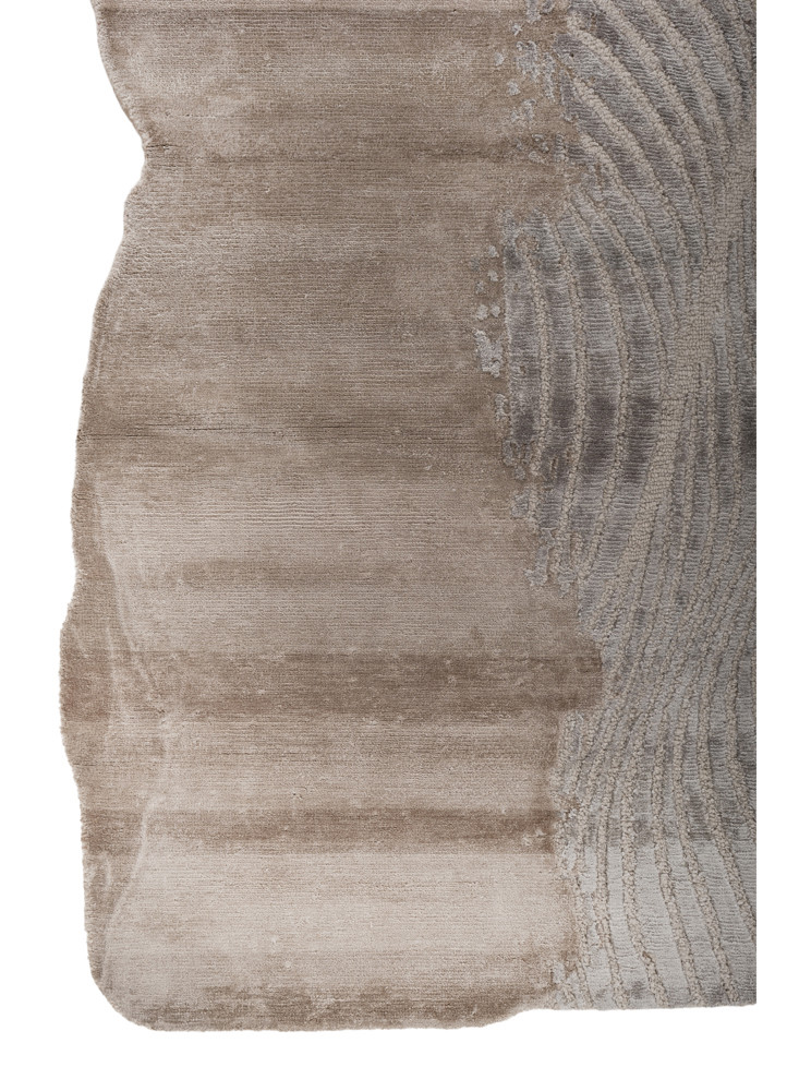 edge and essence ivory wool and bamboo silk hand knotted Rug - Corner edge and essence ivory wool and bamboo silk hand knotted Rug - Corner