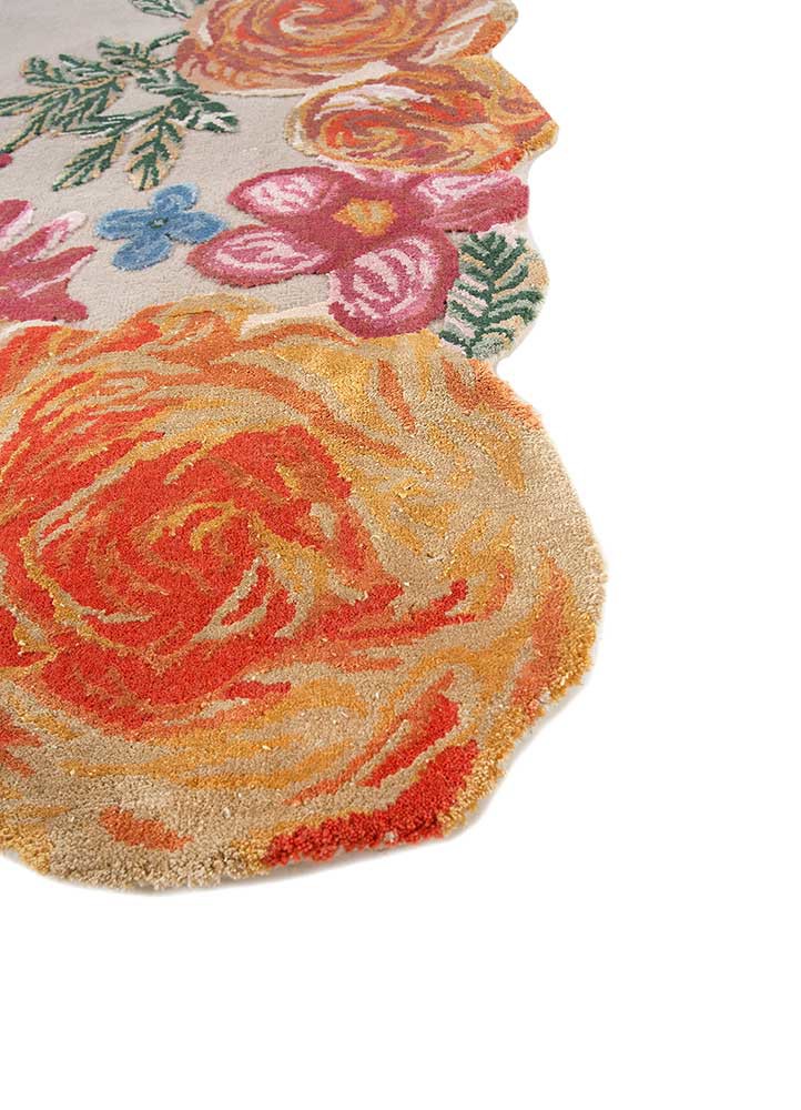 hacienda ivory wool and bamboo silk hand knotted Rug - Corner hacienda ivory wool and bamboo silk hand knotted Rug - Corner