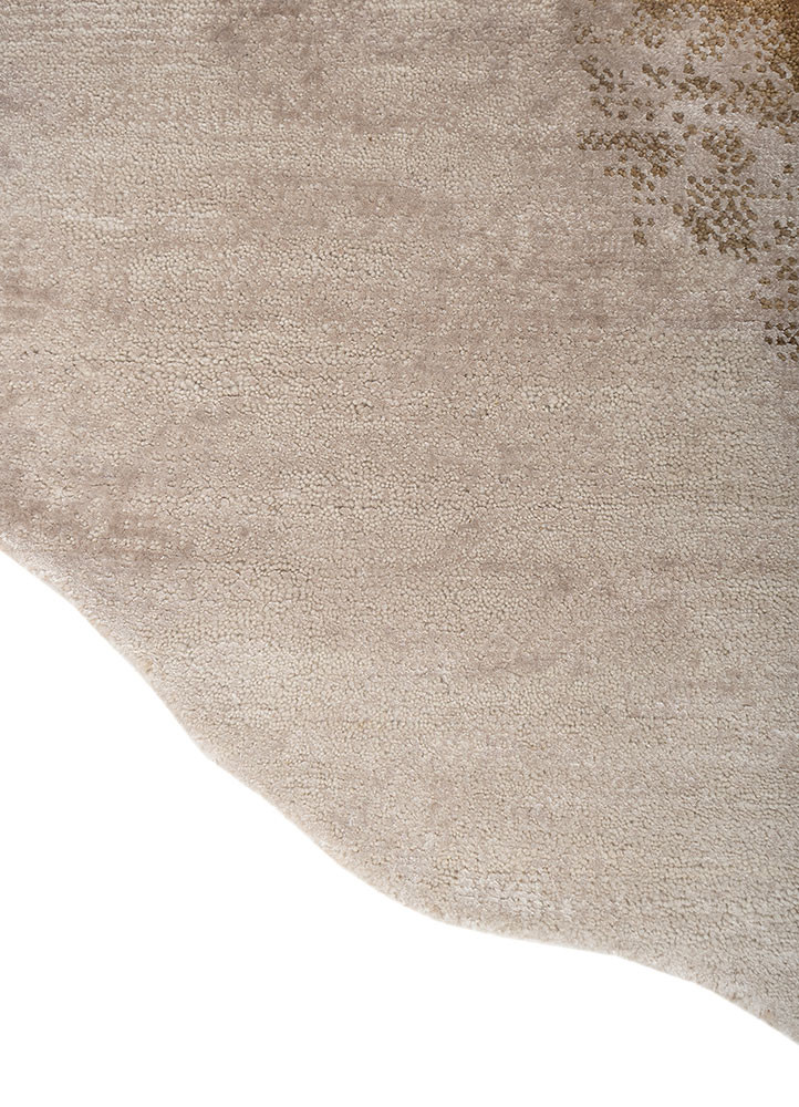 aprezo ivory wool and bamboo silk hand knotted Rug - Corner aprezo ivory wool and bamboo silk hand knotted Rug - Corner