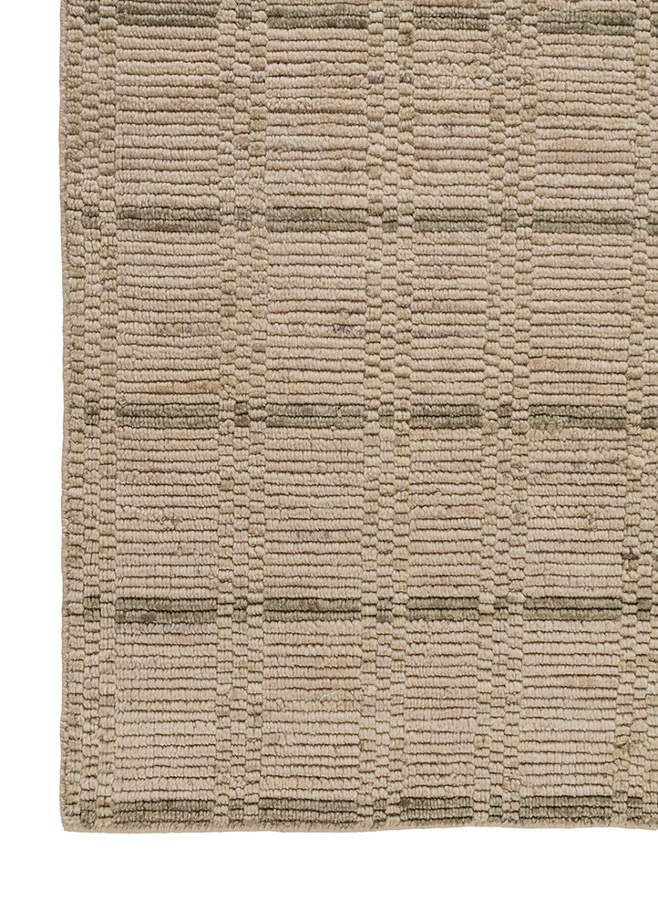 contour gold wool hand loom Rug - Corner