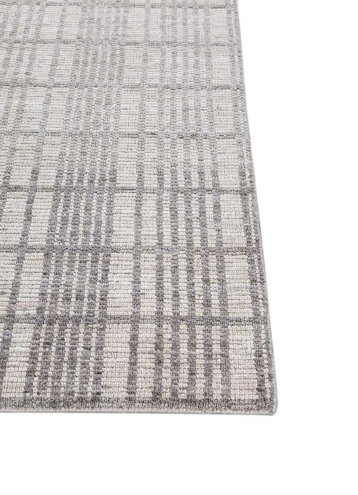 saga ivory wool hand loom Rug - Corner saga ivory wool hand loom Rug - Corner