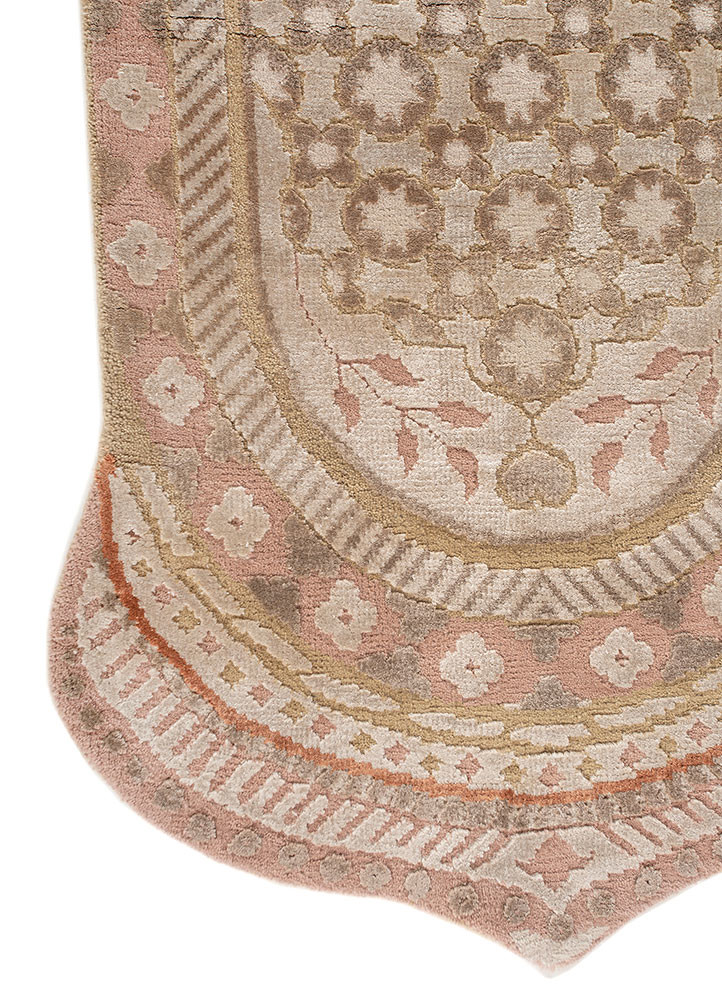 khidki ivory wool and bamboo silk hand knotted Rug - Corner