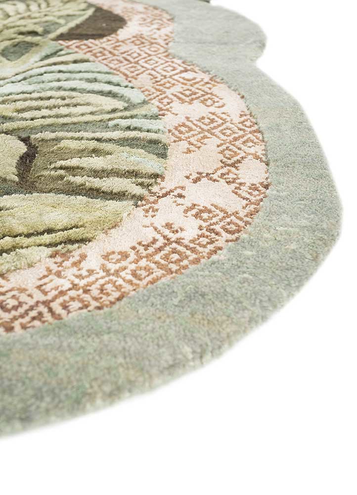 inde rose green wool and silk hand knotted Rug - Corner