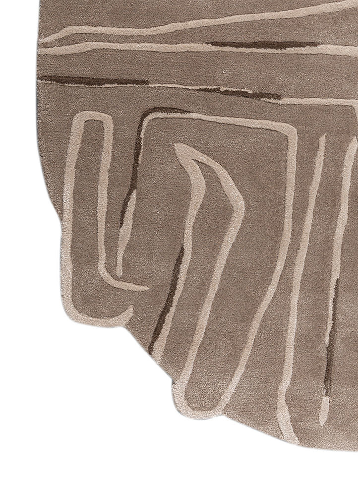 come around grey and black wool and viscose hand tufted Rug - Corner