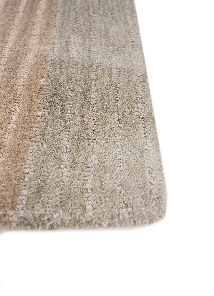 come around grey and black wool and viscose hand tufted Rug - Corner come around grey and black wool and viscose hand tufted Rug - Corner
