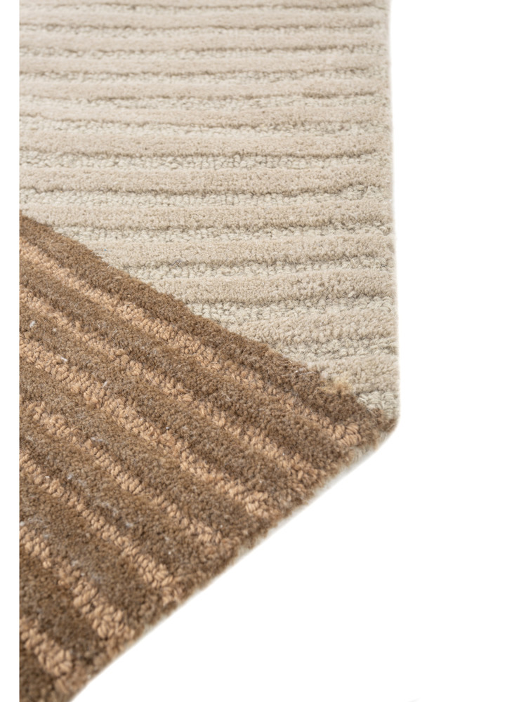 come around ivory wool and viscose hand tufted Rug - Corner come around ivory wool and viscose hand tufted Rug - Corner