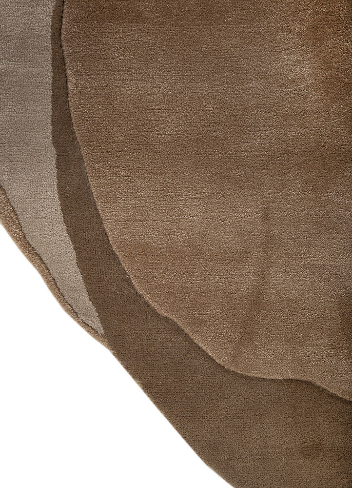 chroma beige and brown wool and viscose hand tufted Rug - Corner