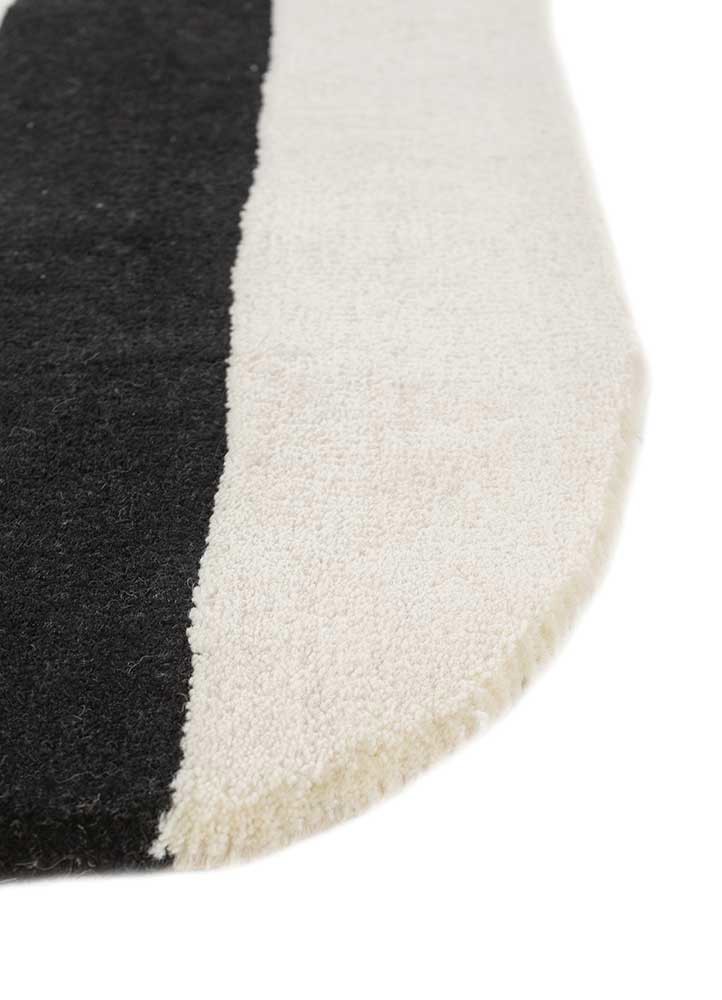 adrift ivory wool hand tufted Rug - Corner