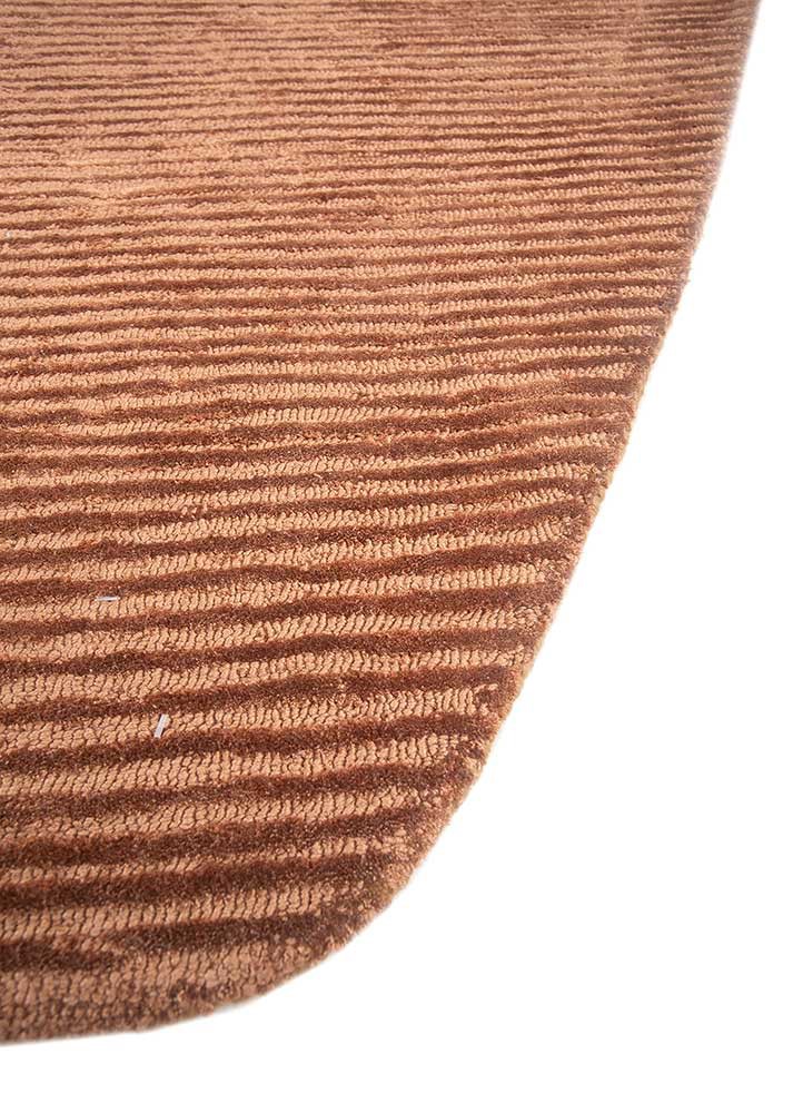 cera red and orange viscose hand tufted Rug - Corner