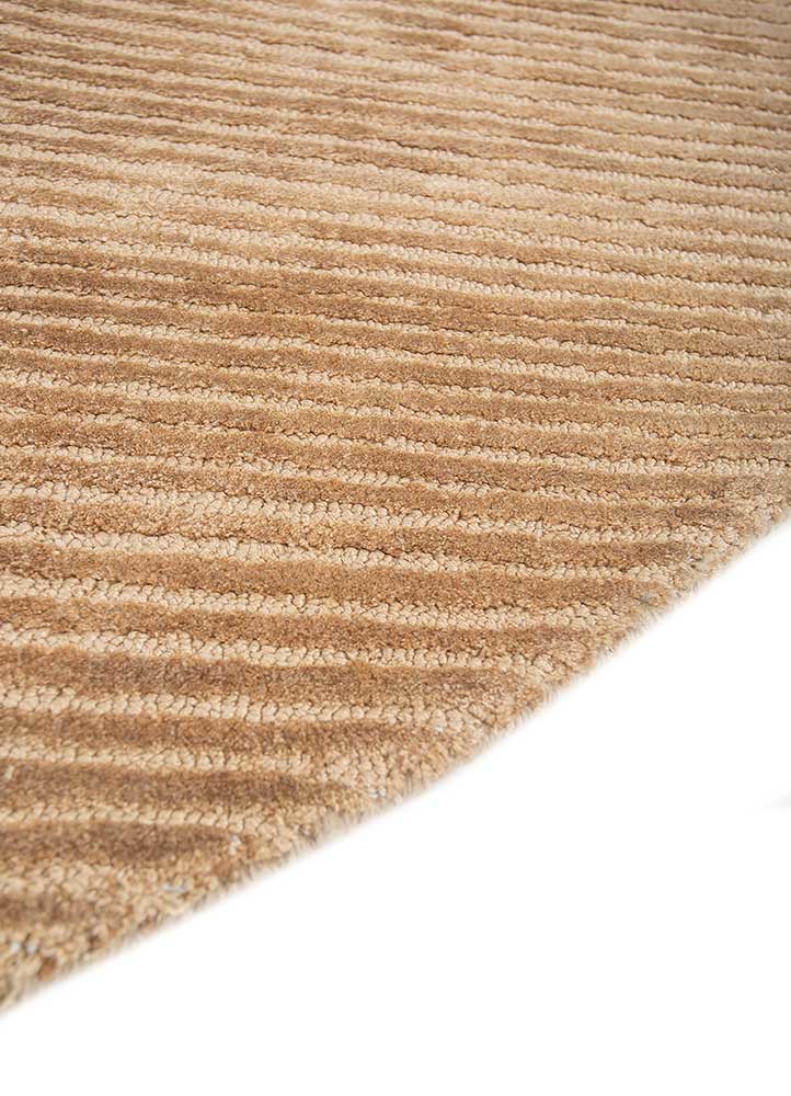 come around gold viscose hand tufted Rug - Corner come around gold viscose hand tufted Rug - Corner