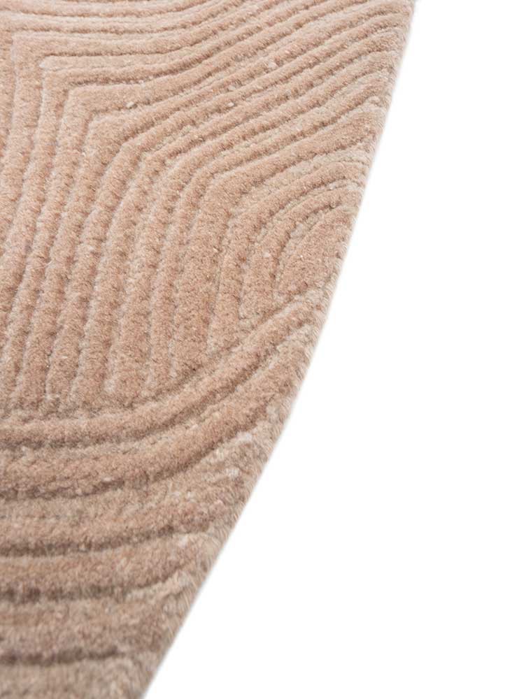 pathways red and orange wool and viscose hand tufted Rug - Corner
