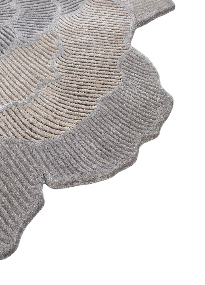 aurelia grey and black wool and viscose hand tufted Rug - Corner