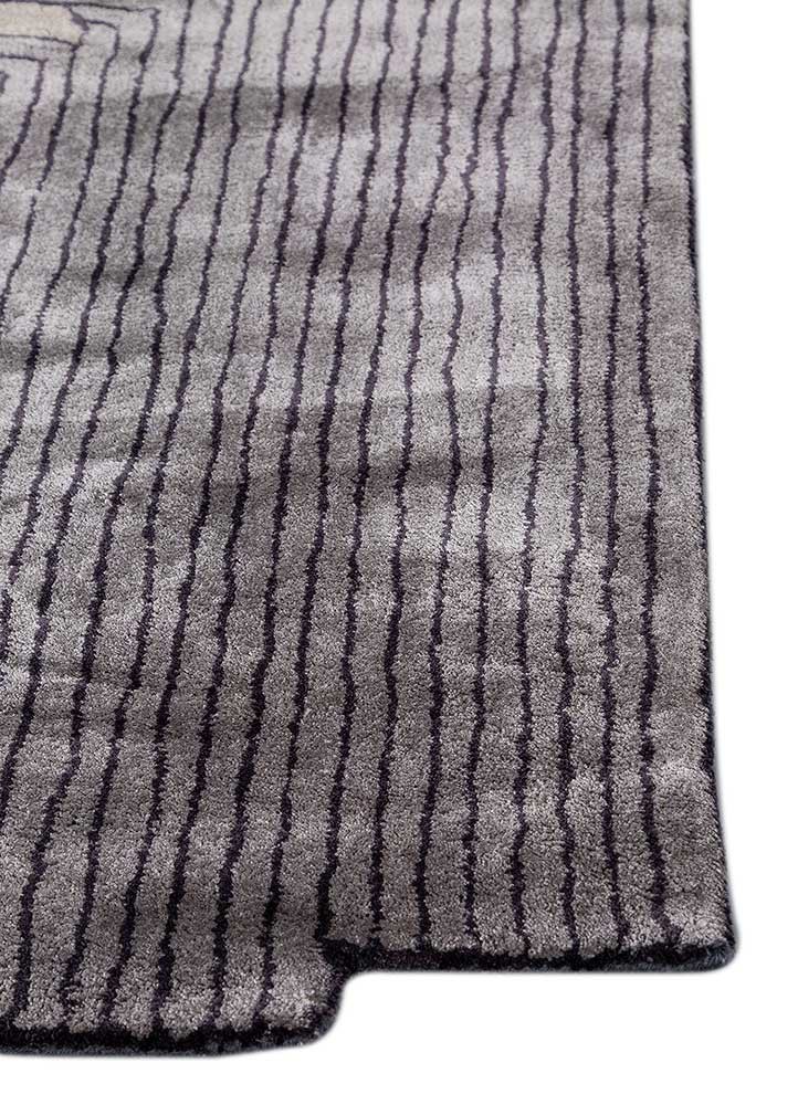 archetype grey and black wool and viscose hand tufted Rug - Corner archetype grey and black wool and viscose hand tufted Rug - Corner