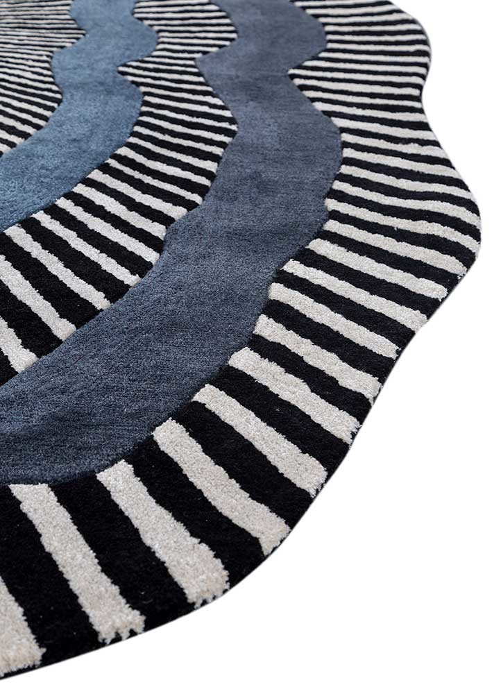adrift grey and black wool and viscose hand tufted Rug - Corner