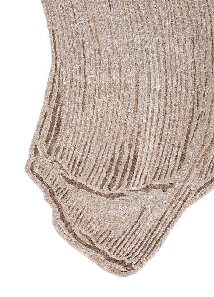 lucid ivory wool and viscose hand tufted Rug - Corner