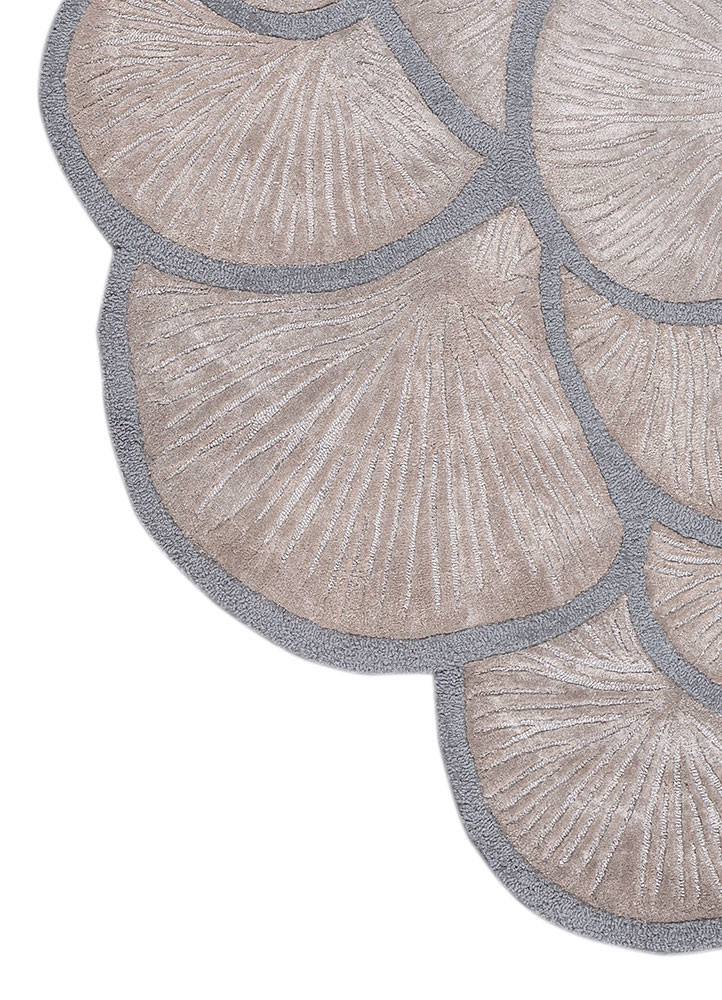 aurelia grey and black wool and viscose hand tufted Rug - Corner aurelia grey and black wool and viscose hand tufted Rug - Corner