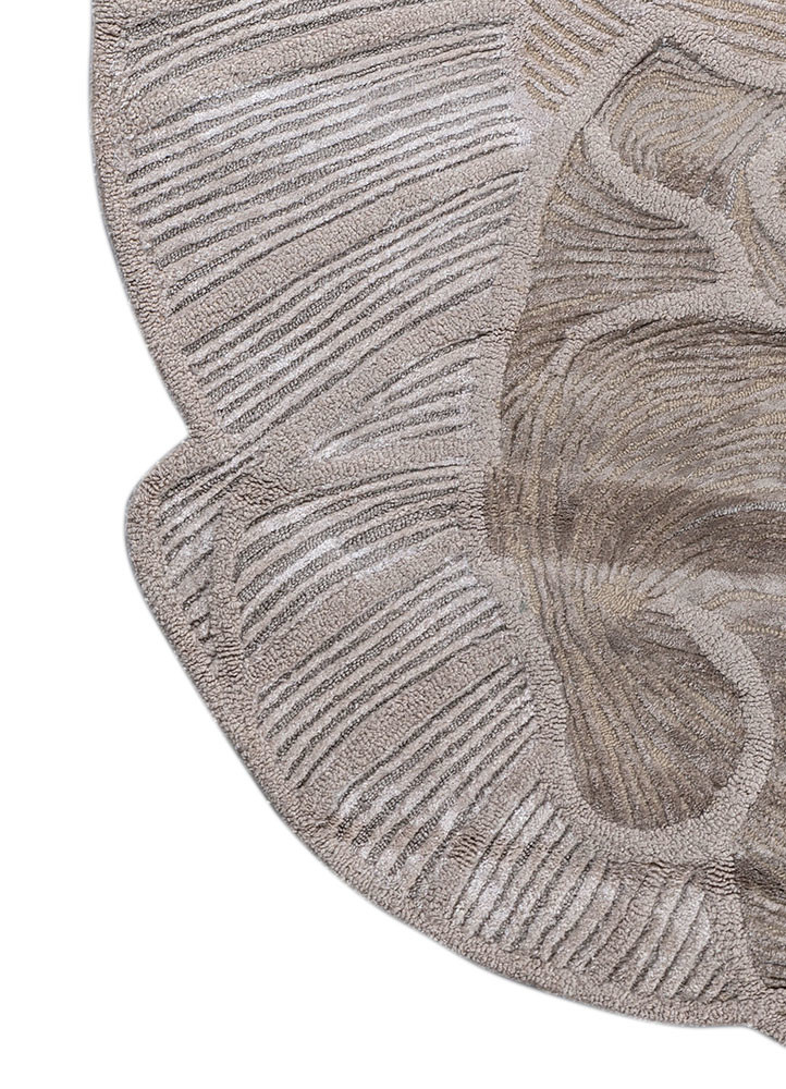 aurelia beige and brown wool and viscose hand tufted Rug - Corner aurelia beige and brown wool and viscose hand tufted Rug - Corner