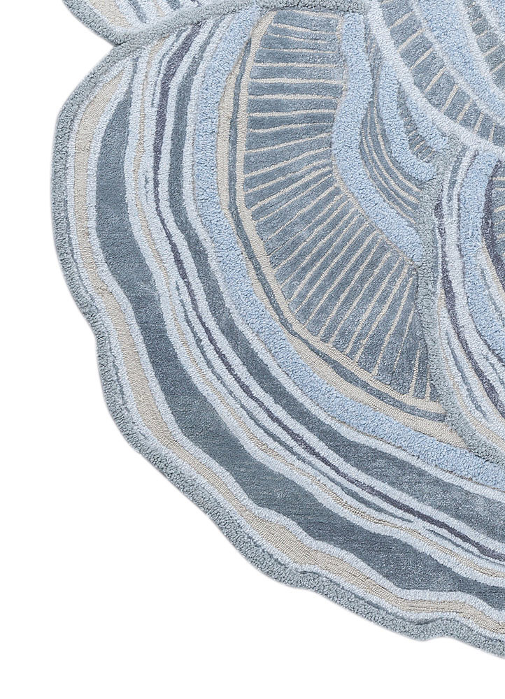 aurelia blue wool and viscose hand tufted Rug - Corner aurelia blue wool and viscose hand tufted Rug - Corner