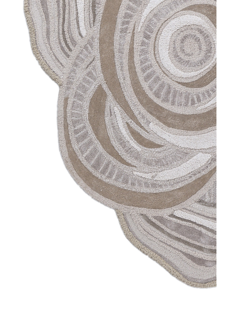 aprezo ivory wool and viscose hand tufted Rug - Corner aprezo ivory wool and viscose hand tufted Rug - Corner