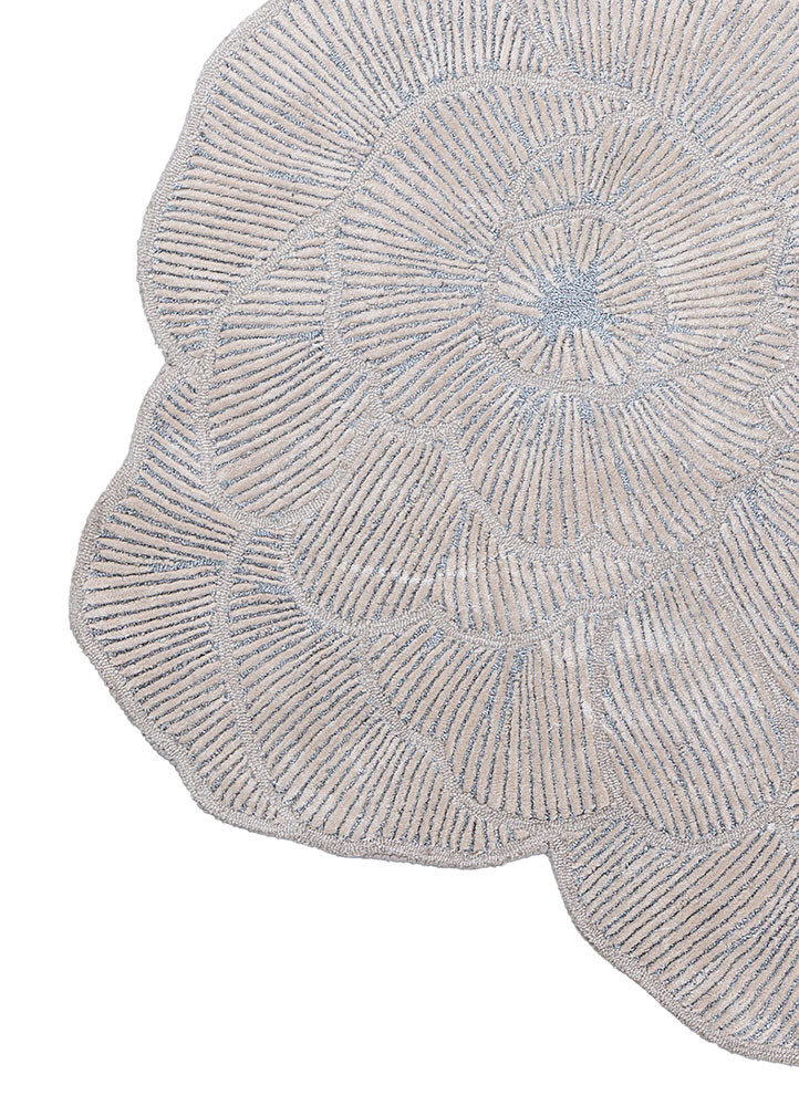 aurelia ivory wool and viscose hand tufted Rug - Corner aurelia ivory wool and viscose hand tufted Rug - Corner