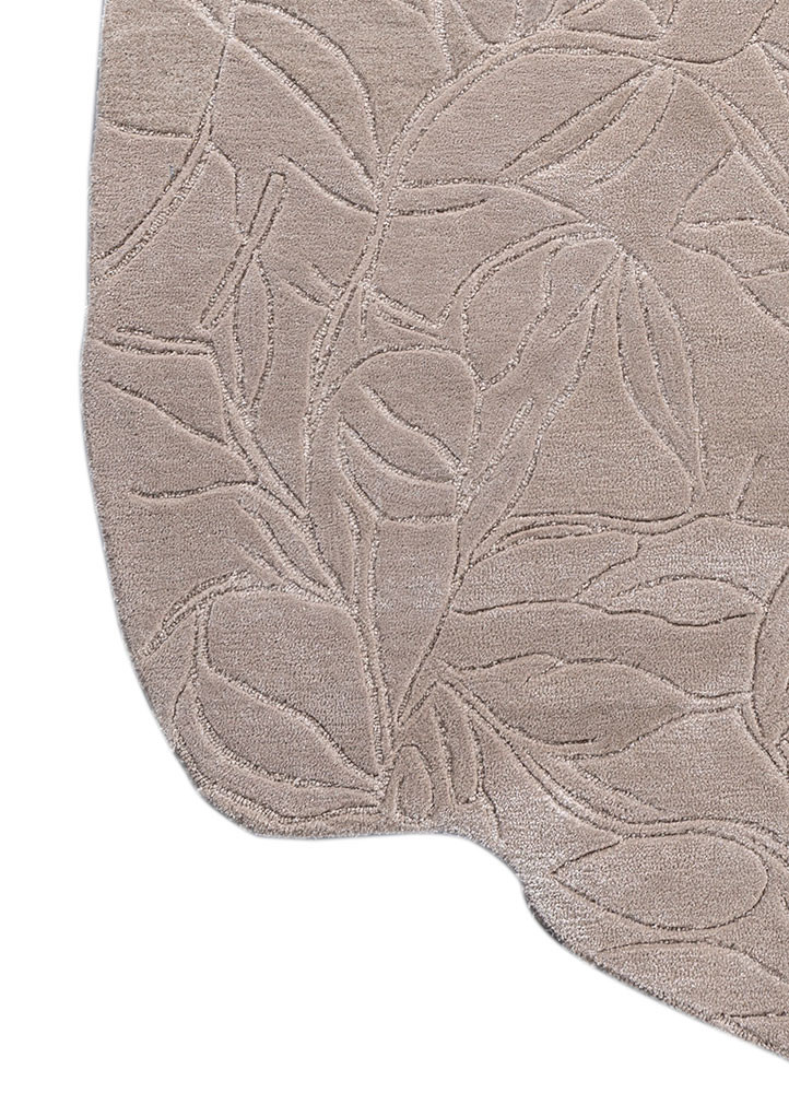 aurelia ivory wool and viscose hand tufted Rug - Corner aurelia ivory wool and viscose hand tufted Rug - Corner