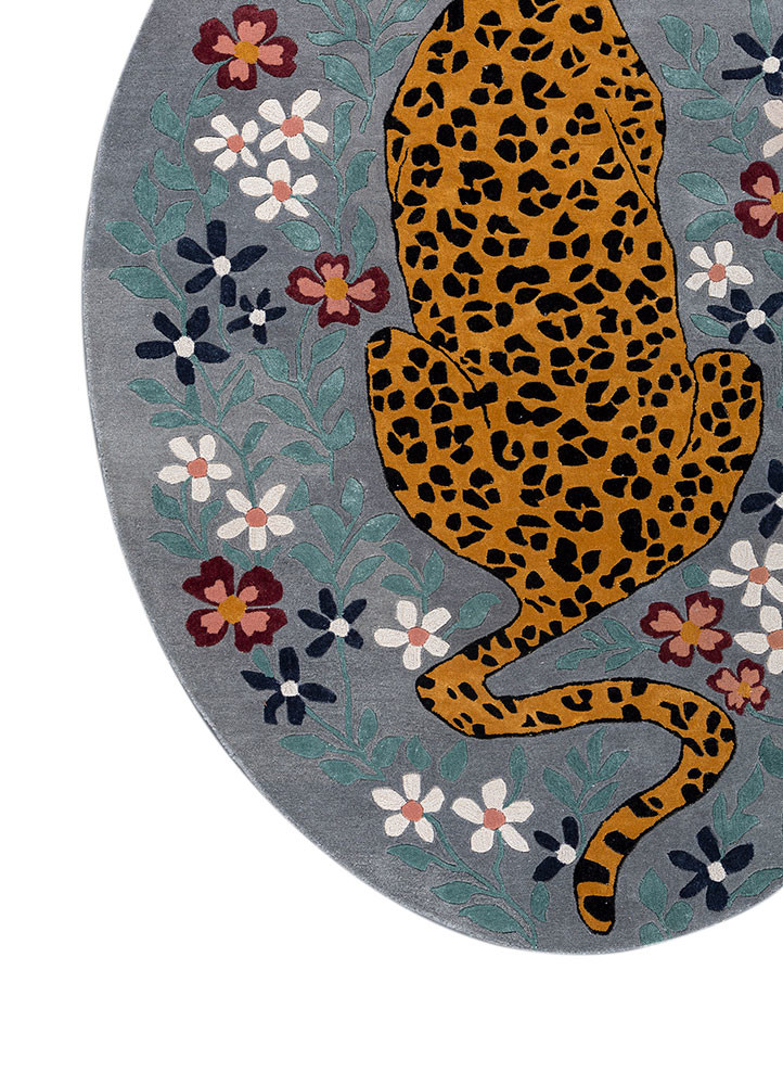 wild wanderlust grey and black wool and viscose hand tufted Rug - Corner