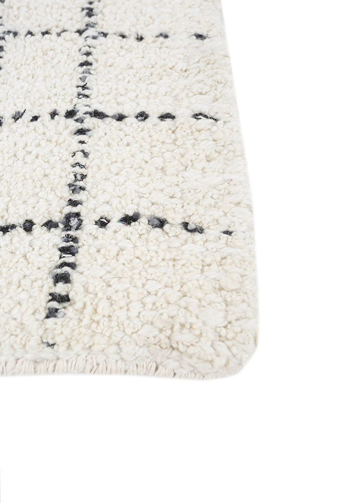 atelier ivory wool and bamboo silk flat weaves Rug - Corner atelier ivory wool and bamboo silk flat weaves Rug - Corner