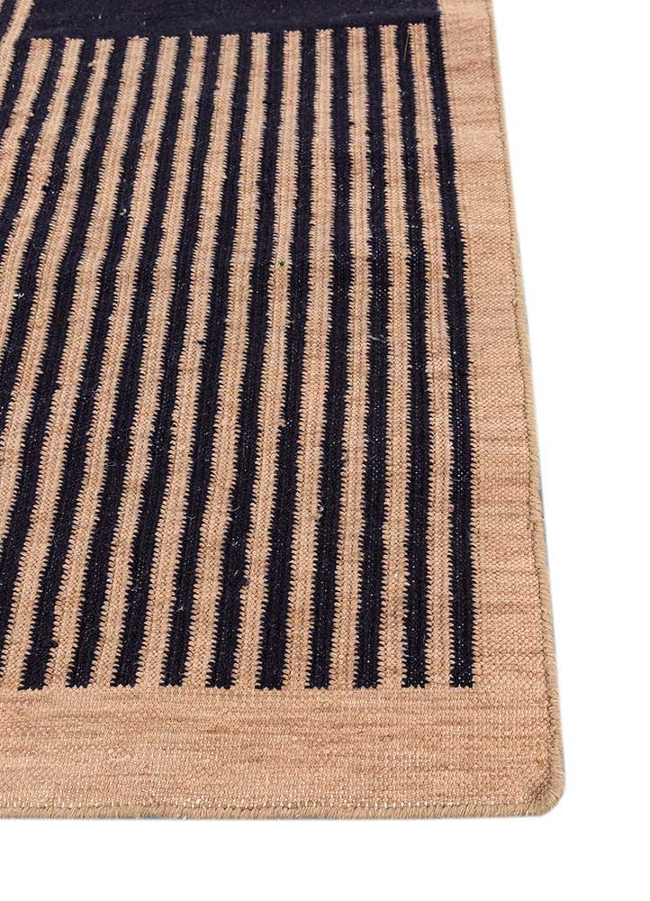 al fresco grey and black polyester flat weaves Rug - Corner al fresco grey and black polyester flat weaves Rug - Corner