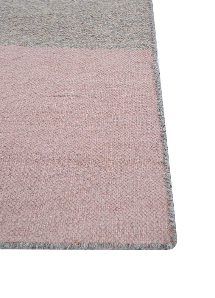 checkers ivory wool flat weaves Rug - Corner