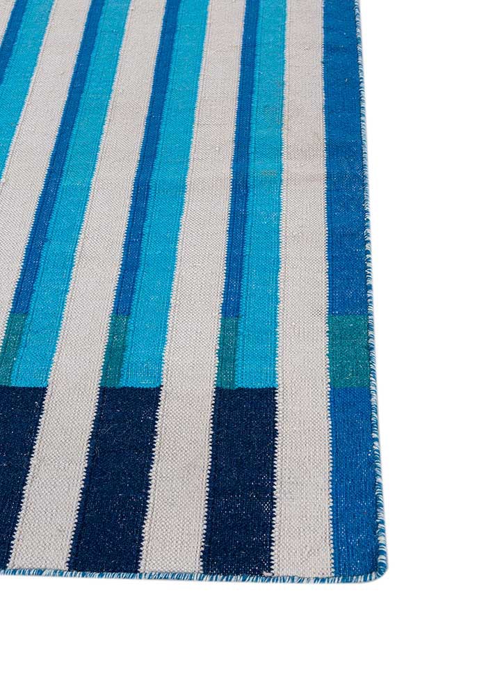 checkers grey and black wool flat weaves Rug - Corner