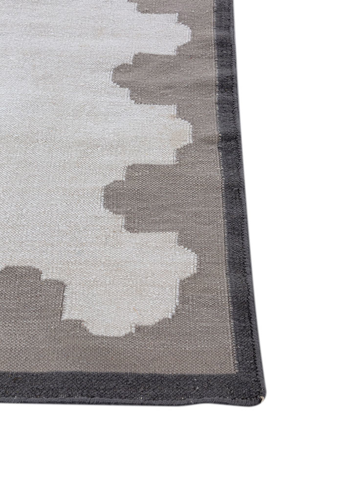 alhambra ivory wool flat weaves Rug - Corner