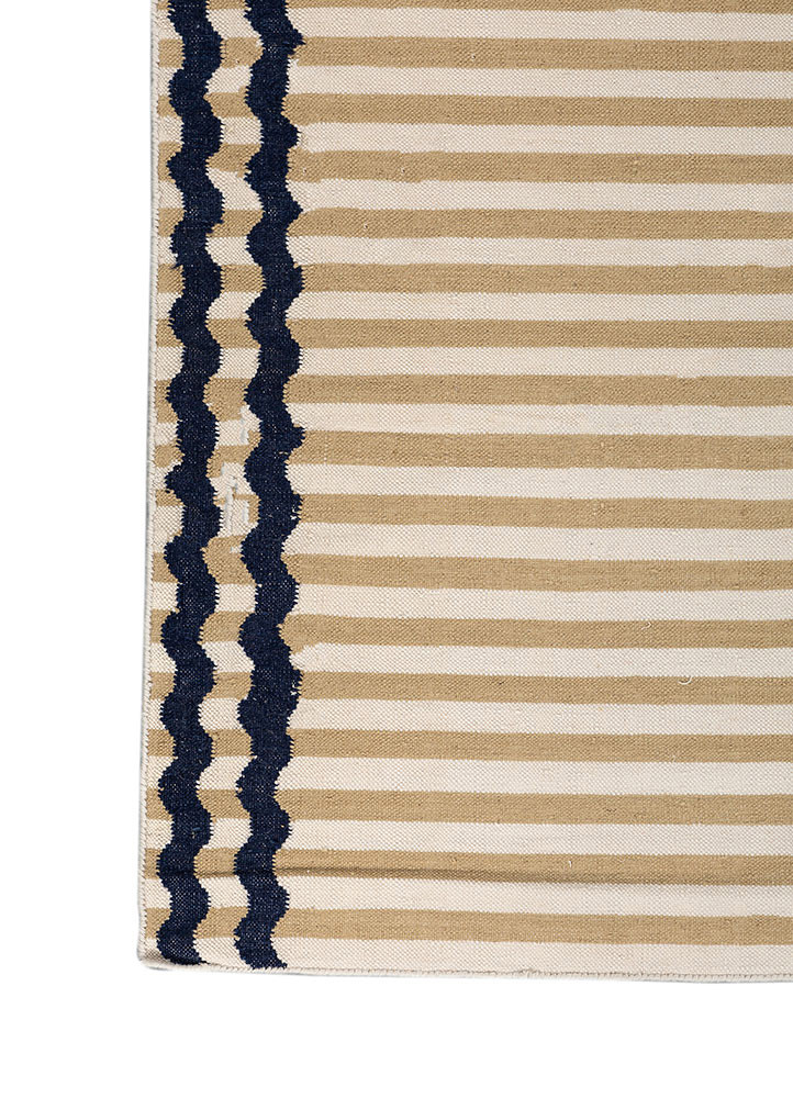 alhambra gold wool flat weaves Rug - Corner