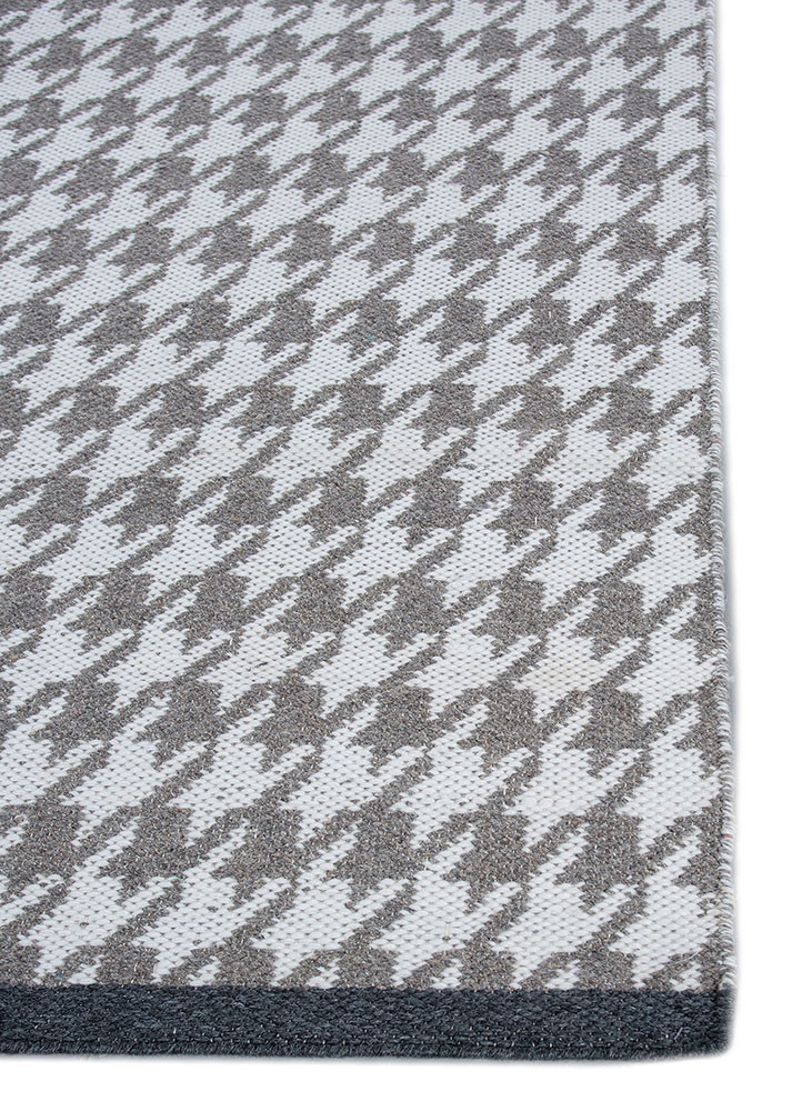alhambra grey and black wool flat weaves Rug - Corner