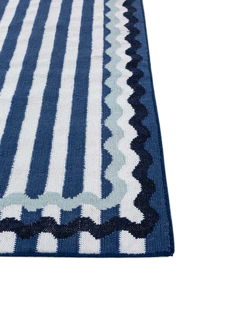 alhambra ivory wool flat weaves Rug - Corner