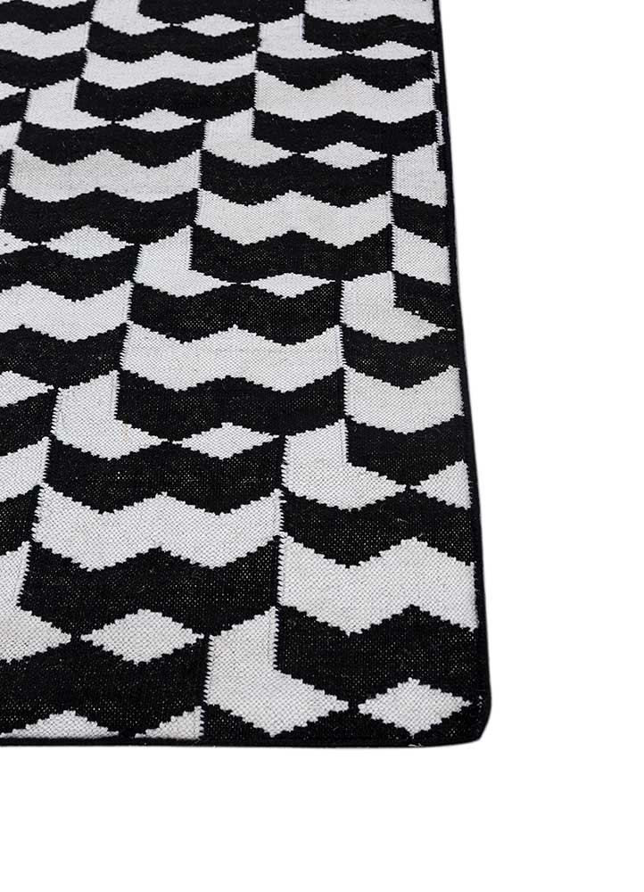 alhambra grey and black wool flat weaves Rug - Corner