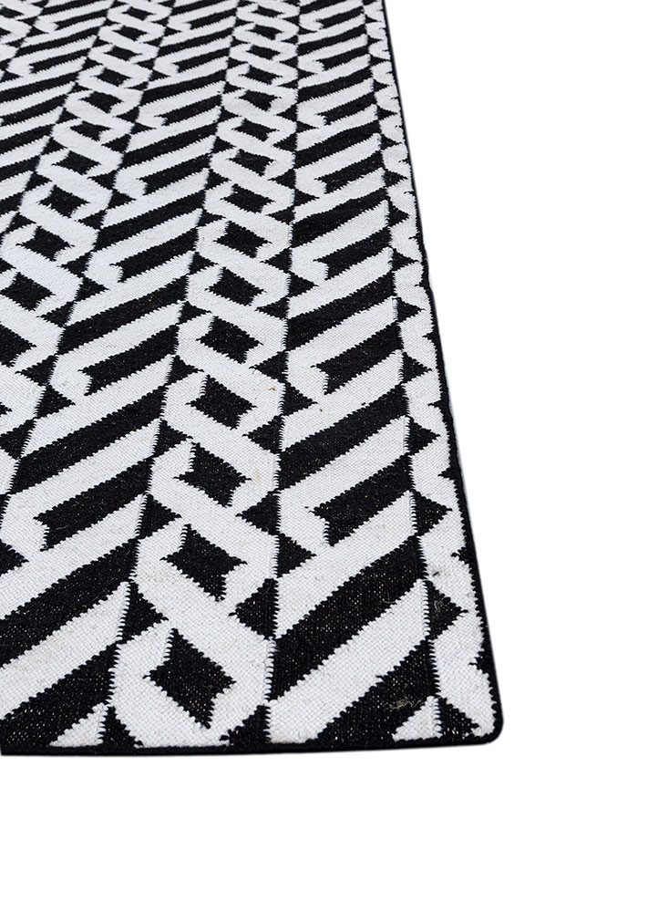 alhambra grey and black wool flat weaves Rug - Corner