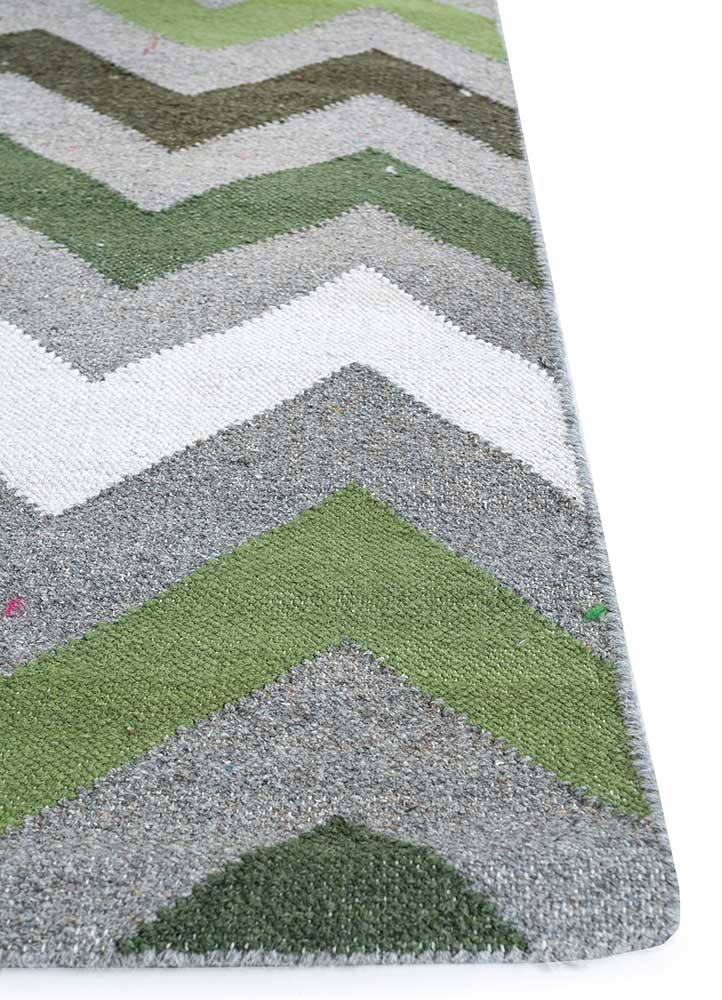 indusbar grey and black wool and viscose flat weaves Rug - Corner indusbar grey and black wool and viscose flat weaves Rug - Corner